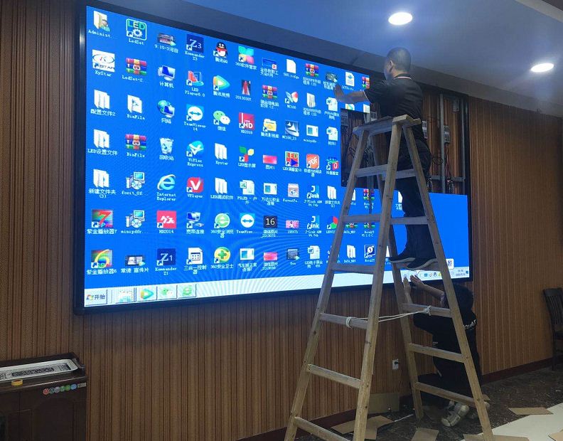 湖南文理学院强力巨彩P2高清LED显示屏